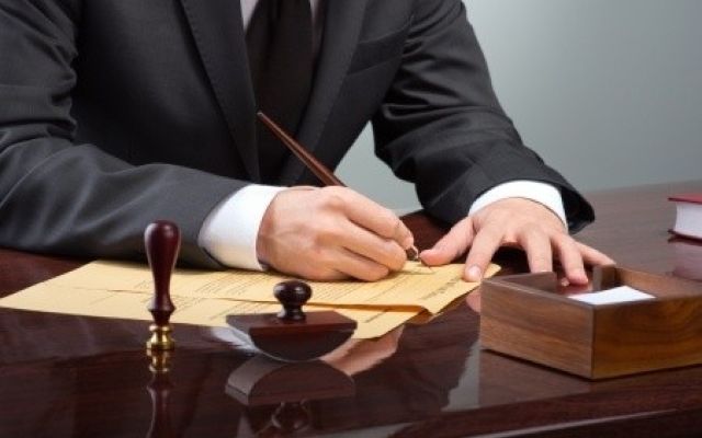 Recupero crediti e debiti del defunto: l’eredità, la differenza tra i diversi debiti ed il rintraccio degli eredi