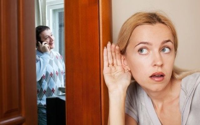 San Valentino: Fa pedinare il marito per infedeltà, quello che scopre l’investigatore privato è una grande sorpresa…